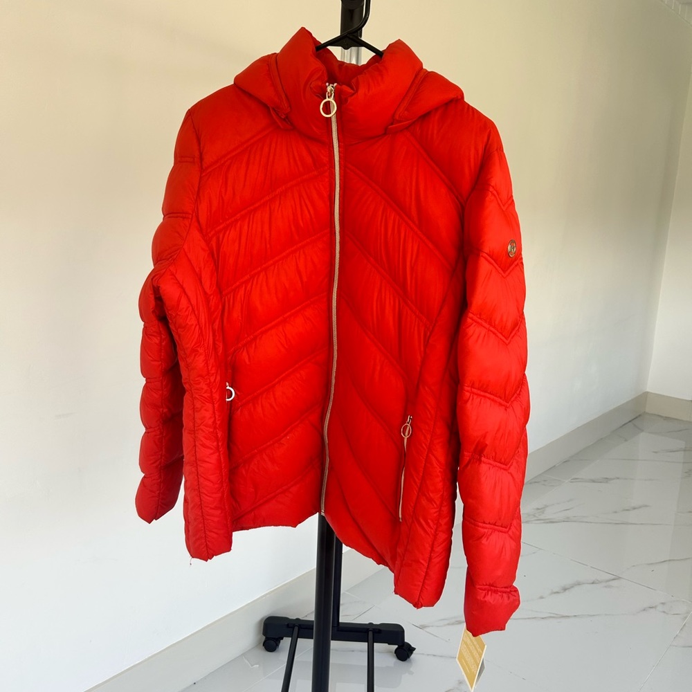 Michael Kors Packable Jacket Brand New Size XL - Picture 3 of 4